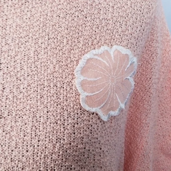 Vintage Peach Embroidered Flower Short‎ Sleeve Sweater - Picture 2 of 16